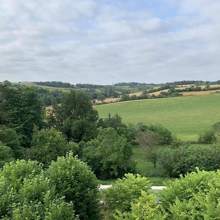 Chateau De Gardes Bed & Breakfast Castin Bagian luar foto