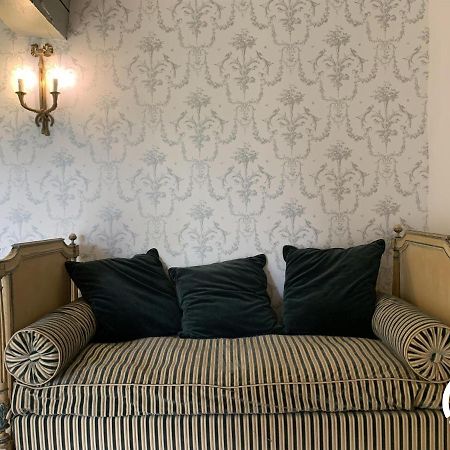 Chateau De Gardes Bed & Breakfast Castin Bagian luar foto